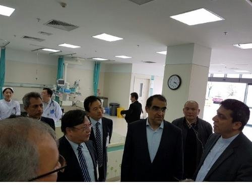 وزیر بهداشت: 900 بیمارستان در ایران فعالیت می کنند