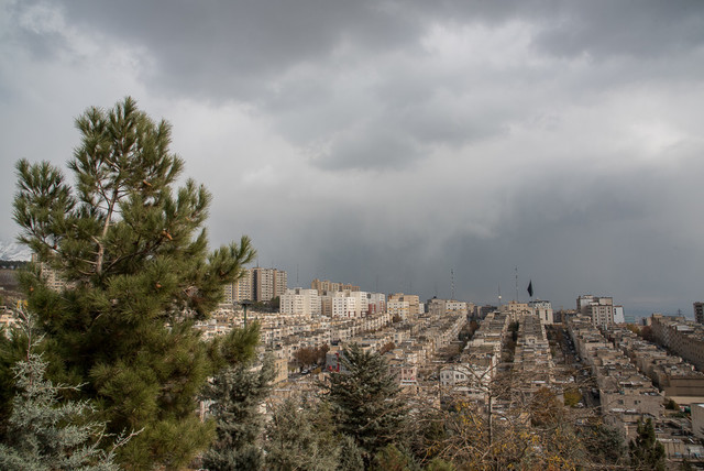 کاهش دمای تهران/ آلودگی هوای پایتخت در برخی ساعات امروز کاهش دمای تهران/ آلودگی هوای پایتخت در برخی ساعات امروز