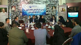 بازماندگان ترور در ایران باید با بازماندگان ترور در دیگر کشورها ارتباط برقرار کنند