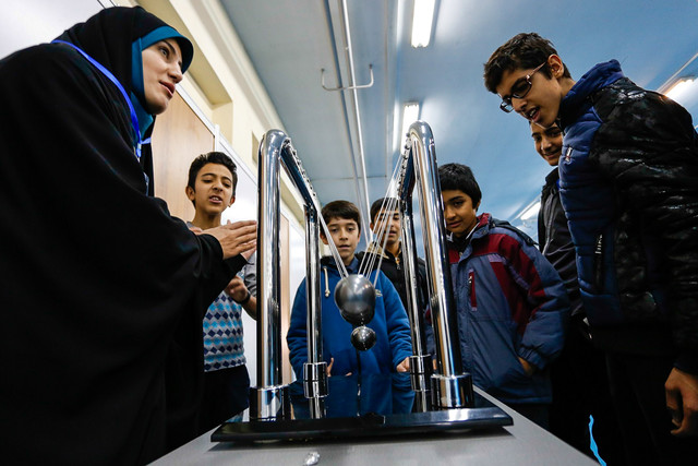 ضرورت گنجاندن بازدید از موزهها در برنامه تحصیلی مدارس و آموزش عالی ضرورت گنجاندن بازدید از موزهها در برنامه تحصیلی مدارس و آموزش عالی