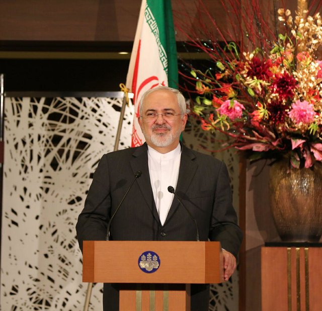 ظریف اعلام کرد: تفاهم ایران و ژاپن برای استفاده از وام ینی برای فعالیتهای علمی و فناوری ظریف اعلام کرد: تفاهم ایران و ژاپن برای استفاده از وام ینی برای فعالیتهای علمی و فناوری