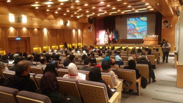 قدم‌هایی که برای مردم‌شناسی ایران برداشته می‌شود