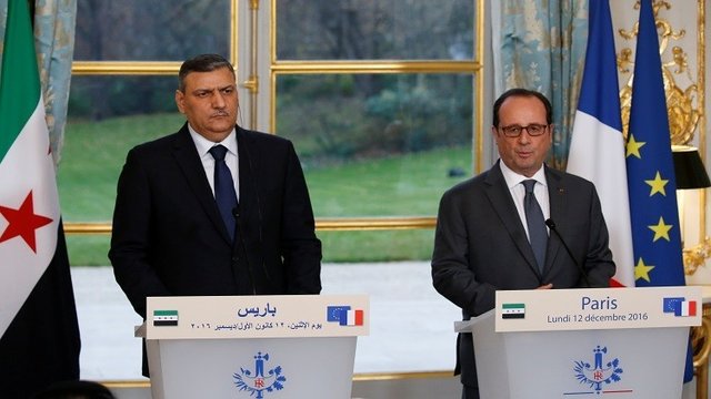 اولاند: حمایتمان از مخالفان سوری ادامه دارد/ ریاض حجاب: شکست حلب باعث امتیازدهی به نظام نمیشود اولاند: حمایتمان از مخالفان سوری ادامه دارد/ ریاض حجاب: شکست حلب باعث امتیازدهی به نظام نمیشود