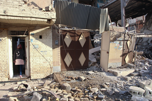 خروج 7 تن از زیر آوار 3 خانه در محله خلیج‌فارس / تائید مرگ 2 تن