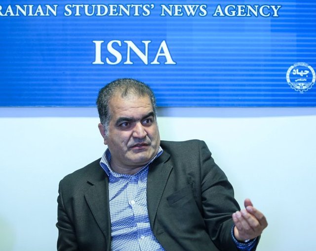 کشور باید با مالیات اداره شود نه درآمد نفتی کشور باید با مالیات اداره شود نه درآمد نفتی