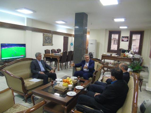 دیدار تاج با مونسان و همکاری کیش با فوتبال دیدار تاج با مونسان و همکاری کیش با فوتبال