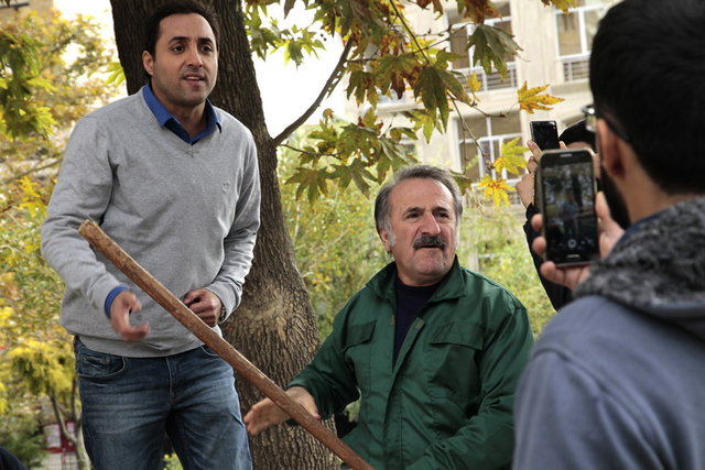 عکس تزیینی است میترسند بهسمت طنز بروند!