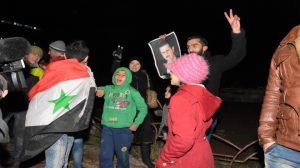 شادی ساکنان حلب از پیروزی ارتش و اذعان مخالفان سوری به شکست  شادی ساکنان حلب از پیروزی ارتش و اذعان مخالفان سوری به شکست