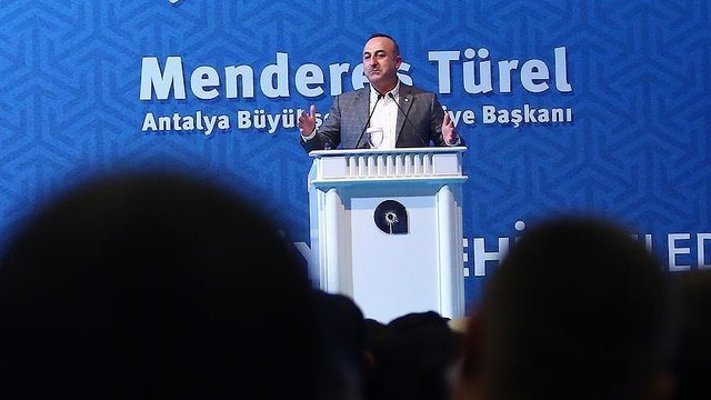 چاووشاوغلو: روسیه به وعدههایش درباره سوریه عمل میکند چاووشاوغلو: روسیه به وعدههایش درباره سوریه عمل میکند