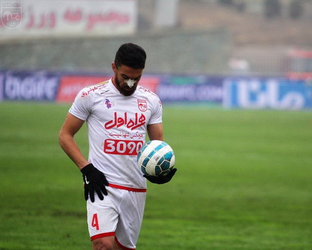 خانهی مدافعان پیشین تراکتور، سدی احتمالی برای آسیایی شدن