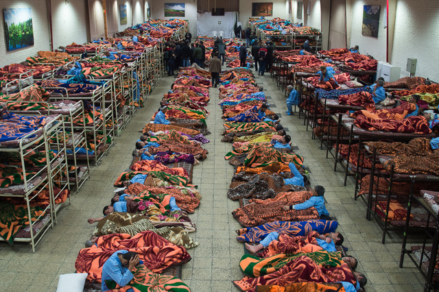 عکس آرشیو است. توئیت نجفی درباره آمادهباش گرمخانهها برای پذیرش کارتنخوابها و بیخانمانها