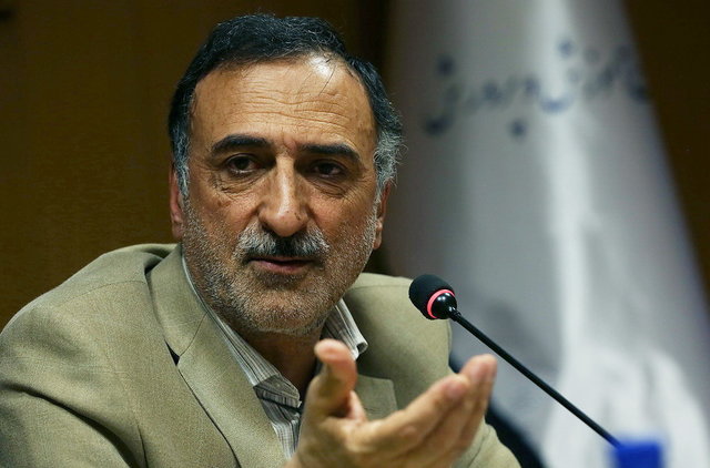 برای کمیسیون اصل ۹۰ محرز است که دانش آشتیانی عضو هیچ شرکت خصوصی نیست برای کمیسیون اصل ۹۰ محرز است که دانش آشتیانی عضو هیچ شرکت خصوصی نیست