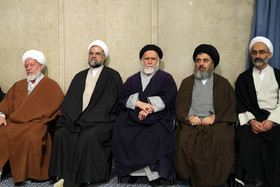  دیدار هزاران نفر از قشرهای مختلف مردم قم با مقام معظم رهبری