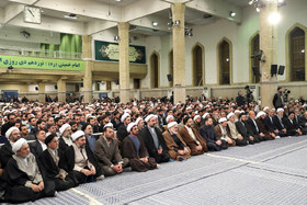  دیدار هزاران نفر از قشرهای مختلف مردم قم با مقام معظم رهبری
