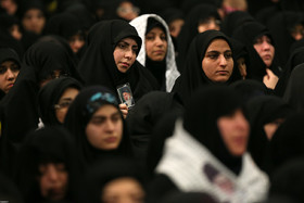  دیدار هزاران نفر از قشرهای مختلف مردم قم با مقام معظم رهبری