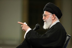  دیدار هزاران نفر از قشرهای مختلف مردم قم با مقام معظم رهبری