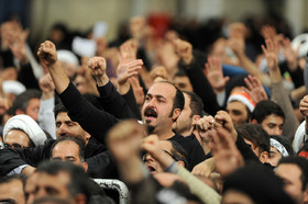  دیدار هزاران نفر از قشرهای مختلف مردم قم با مقام معظم رهبری