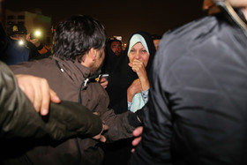 حضور مردم مقابل بیمارستان شهدای تجریش در پی انتشار خبر درگذشت آیت الله هاشمی رفسنجانی