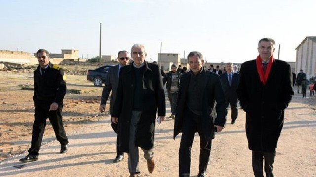 هیئت فرانسوی: وضعیت حلب برخلاف تصویرسازی رسانههای غرب است هیئت فرانسوی: وضعیت حلب برخلاف تصویرسازی رسانههای غرب است