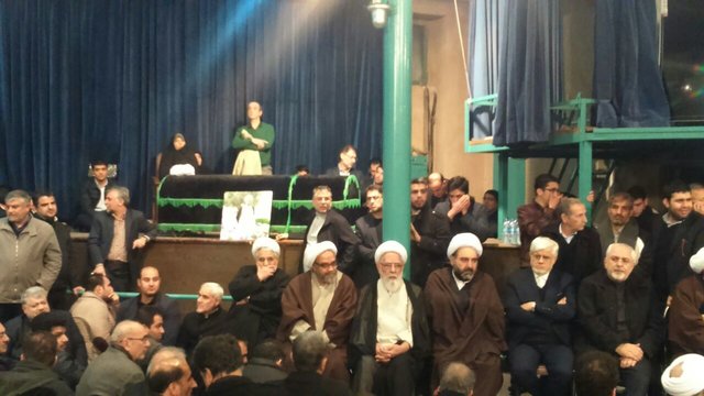 مقامات لشگری و کشوری در حسینیه جماران حضور پیدا کردند