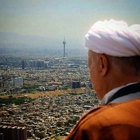 پیکر آیت الله هاشمی در جوار حرم حضرت معصومه (س) آرام می‌گیرد