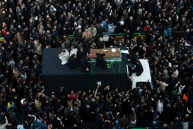 مراسم تشییع آیت الله هاشمی رفسنجانی نشان‌داد مردم از مسیر انقلاب فاصله نگرفته‌اند