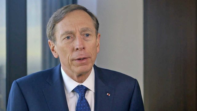 پترائوس: پول عربستان به تدریج درحال تمام شدن است پترائوس: پول عربستان به تدریج درحال تمام شدن است