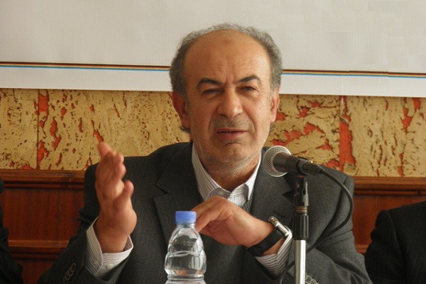 استاد دانشگاه لبنان: با پیروزی فیون امکان تغییرات بزرگی در سیاست خارجی فرانسه وجود دارد