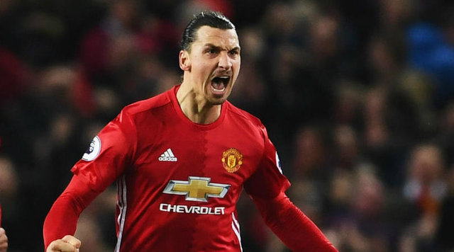 ایبراهیموویچ: لیگ برتر التماس می‌کند بمانم/ بعد از فوتبال شاید بازیگر شدم