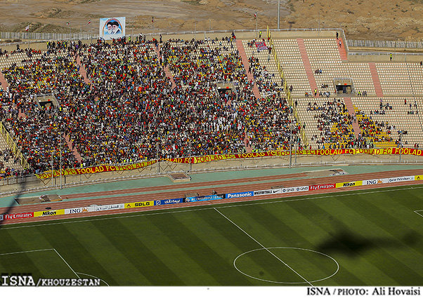 پول به کارگران ورزشگاه غدیر اهواز رسید / نور هم به ورزشگاه میرسد پول به کارگران ورزشگاه غدیر اهواز رسید / نور هم به ورزشگاه میرسد
