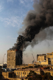 آتش سوزی در ساختمان پلاسکو در تقاطع خیابان جمهوری اسلامی و فردوسی    