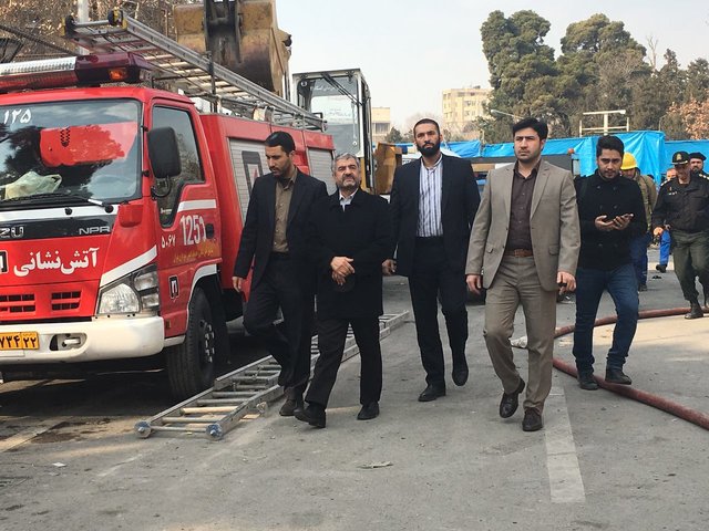بازدید فرمانده کل سپاه از حادثه پلاسکو بازدید فرمانده کل سپاه از حادثه پلاسکو