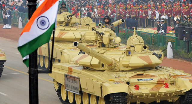 هند تسلیحاتی به ارزش ۳ میلیارد دلار از روسیه و اسرائیل خریداری کرده است