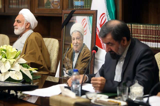 ادامه جلسه کمیسیون نظارت بر حُسن اجرای سیاست‌های کلی نظام در غیاب رییس فقید مجمع 