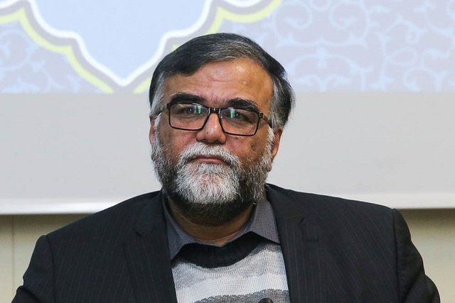 ضرورت احترام به «نهاد علم» و نهادینهکردن فرهنگ «نقد و مناظره» ضرورت احترام به «نهاد علم» و نهادینهکردن فرهنگ «نقد و مناظره»