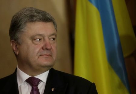 درخواست پوروشنکو از پارلمان اوکراین برای تمدید وضعیت ویژه دونباس