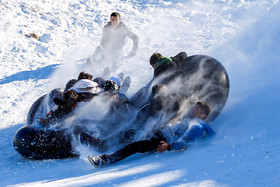 تیوب بازی در برف - همدان