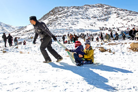 تیوب بازی در برف - اراک