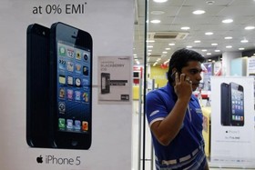 اپل در هند آیفون می‌سازد