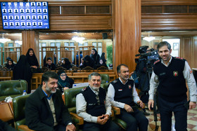 جلسه بررسی حادثه پلاسکو در شورای شهر