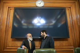 جلسه بررسی حادثه پلاسکو در شورای شهر