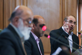 جلسه بررسی حادثه پلاسکو در شورای شهر