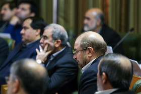 جلسه بررسی حادثه پلاسکو در شورای شهر