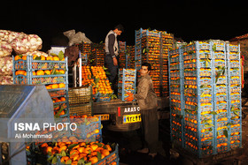 گرد وخاک چه اثری بر فعالیت میدان میوه و تره‌بار اهواز می‌گذارد؟