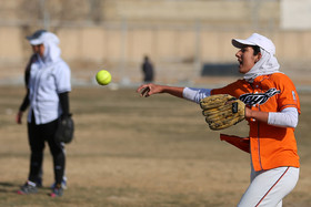 نبود زمین تمرین مناسب، دغدغه بانوان سافتبال‌باز