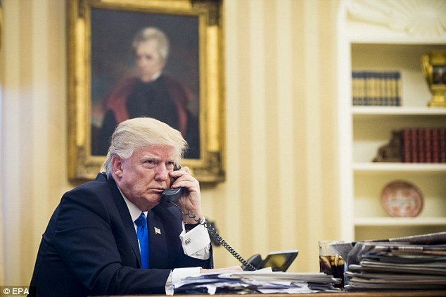 ترامپ در تماس تلفنی با رهبران جهان وقت‌شناس نیست