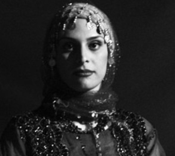 عکس آرشیوی است هانا کامکار بازیگر یک تئاتر شد