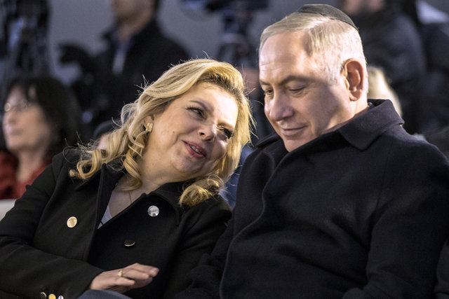 شامپاین و سرویس جواهرات کار دست نتانیاهو و همسرش داد
