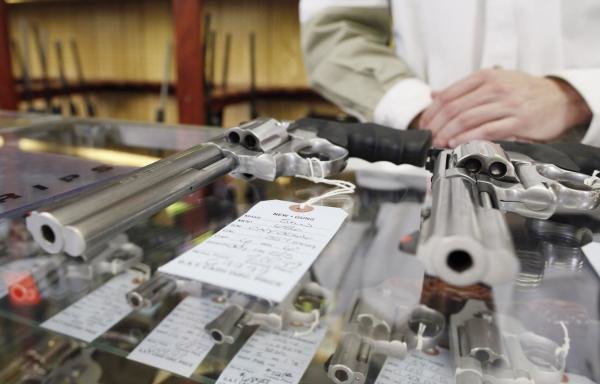 اسلحه قاچاق، بلای جان محیط‌ زیست