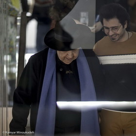 افتتاح یک نمایشگاه نقاشی با حضور فرمان‌آرا و درمبخش